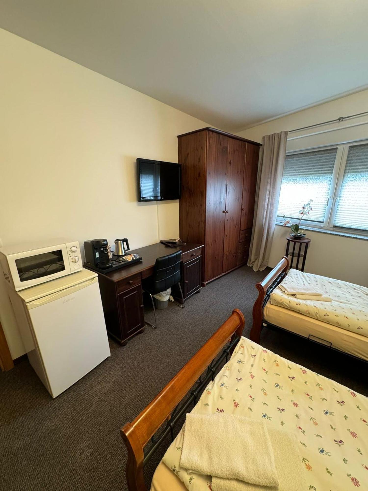 Pension Zur Traube 2 Hotel Bergheim  Luaran gambar